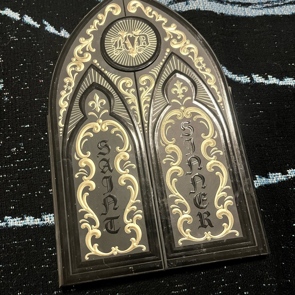 Kat Von D Saint and Sinner Palette